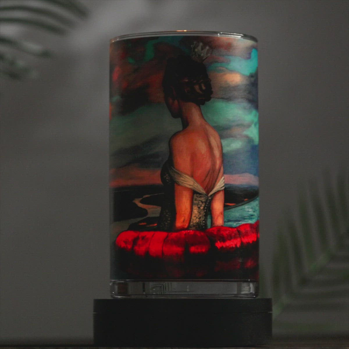 Atomra Home ''Looking at real life from safe distance'' glass candle, vase, holder, long burning time, interior design, zero waste candle, queen